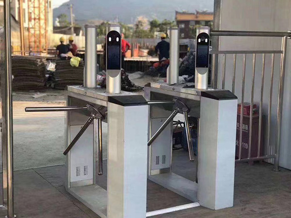 1759046297719771.jpg 1686917354298647.jpg